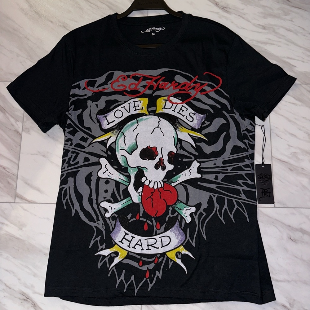 Men’s Medium Ed Hardy Black T-Shirt